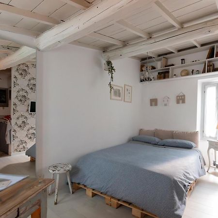 Boutique Apartment Roma In Trastevere Екстер'єр фото